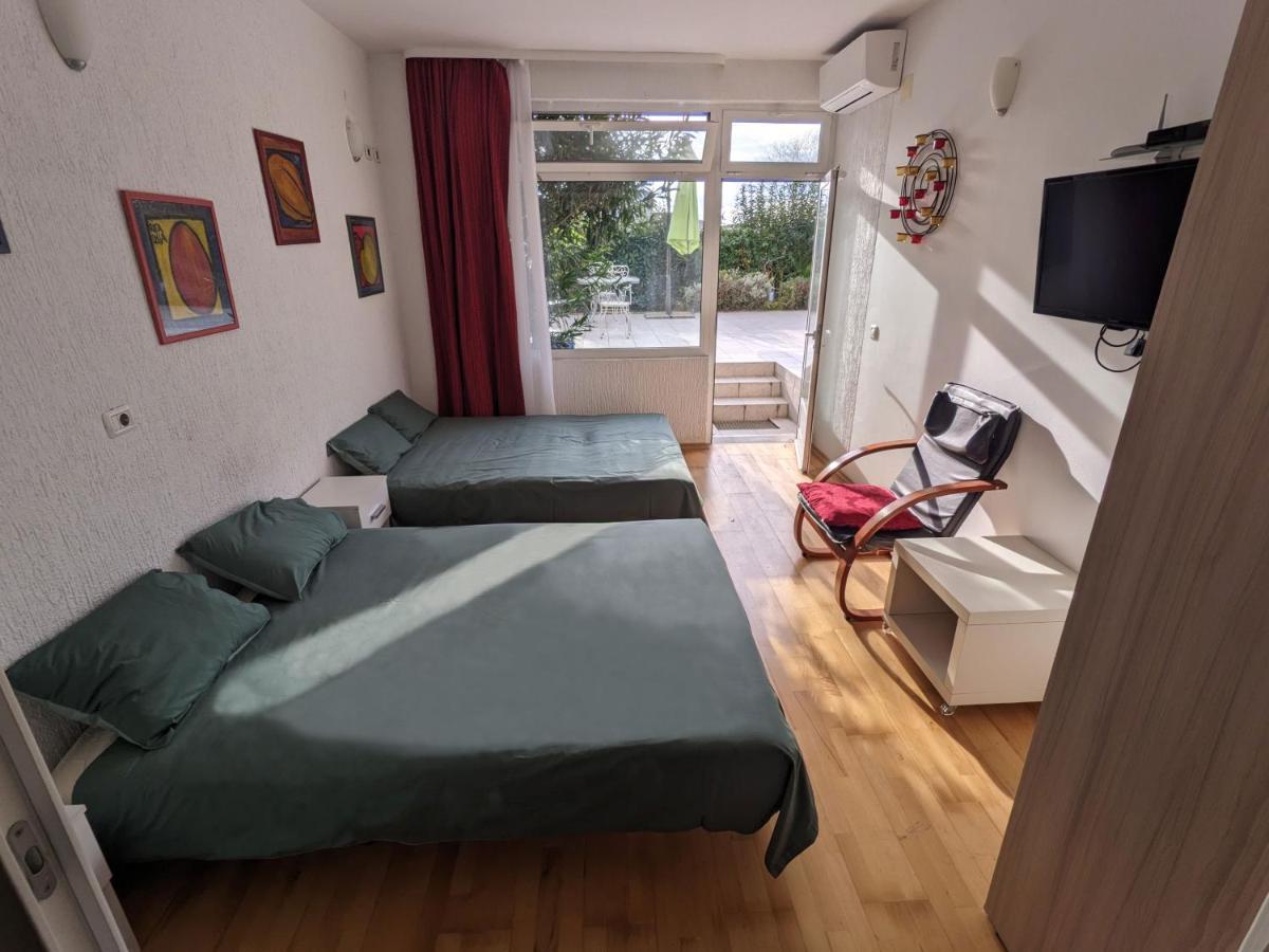 A Window On Rovinj Apartment Bagian luar foto
